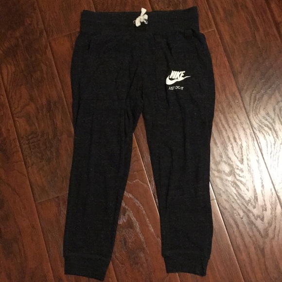 Nike Pants - Nike joggers